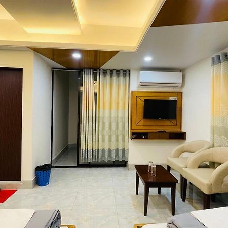 Hotel Sonar Bangla Rangamati Buitenkant foto